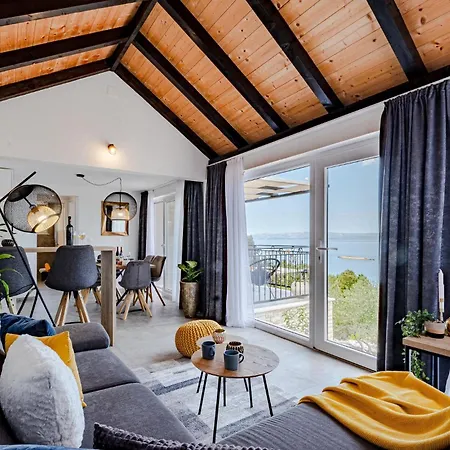 1 Bedroom Beautiful In *